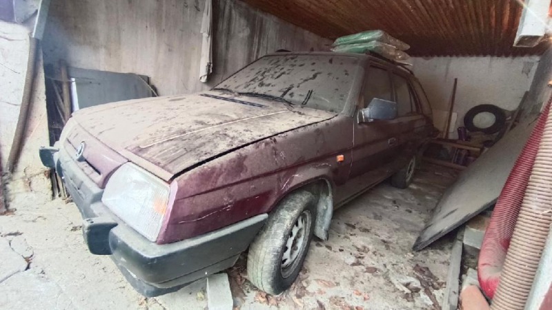 Škoda Forman Solitaire GLXi