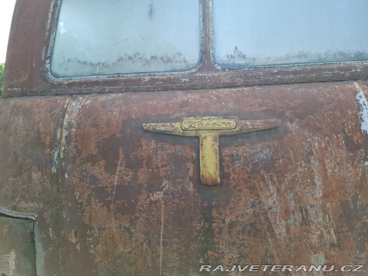 Ostatní značky Ostatní modely Karosa B 40 1953