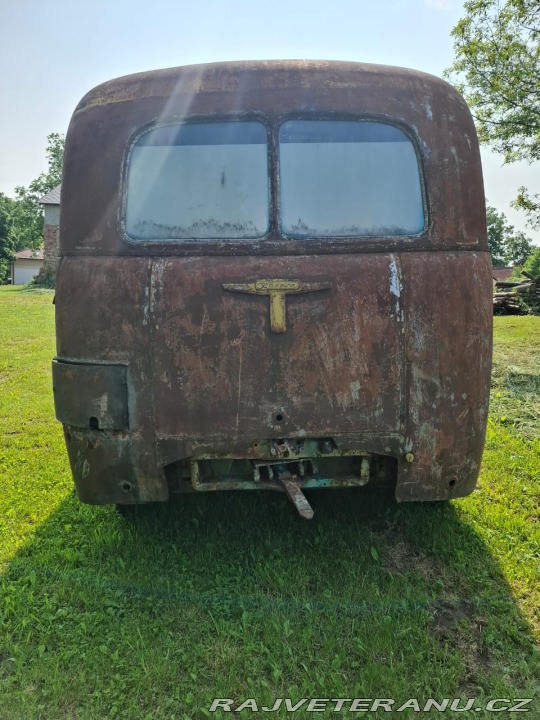 Ostatní značky Ostatní modely Karosa B 40 1953