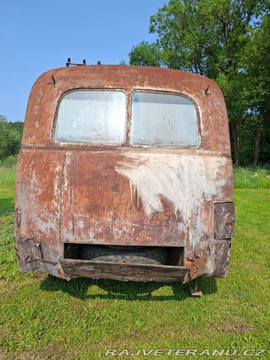 Ostatní značky Ostatní modely Karosa B 40 1953