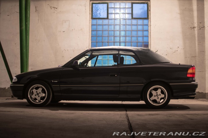 Opel Astra Cabrio Bertone 1994