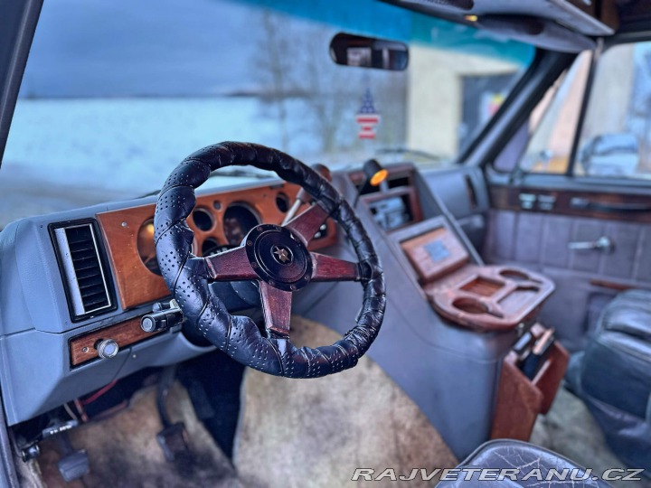 GMC Vandura 5.7 V8 | Starcraft LX 1989