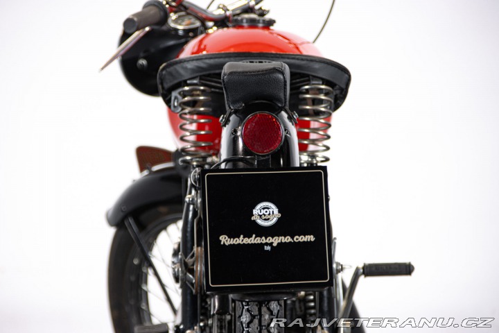 Ostatní značky Ostatní modely Gilera 150 FORCELLA STAMPATA 1951