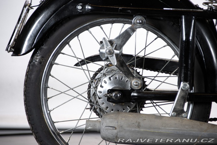 Ostatní značky Ostatní modely Gilera 150 FORCELLA STAMPATA 1951