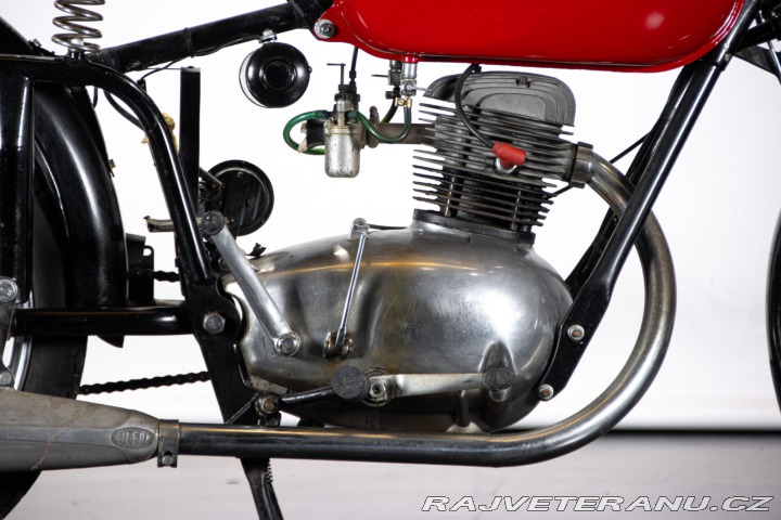 Ostatní značky Ostatní modely Gilera 150 FORCELLA STAMPATA 1951