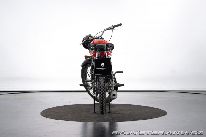 Ostatní značky Ostatní modely Gilera 150 FORCELLA STAMPATA 1951