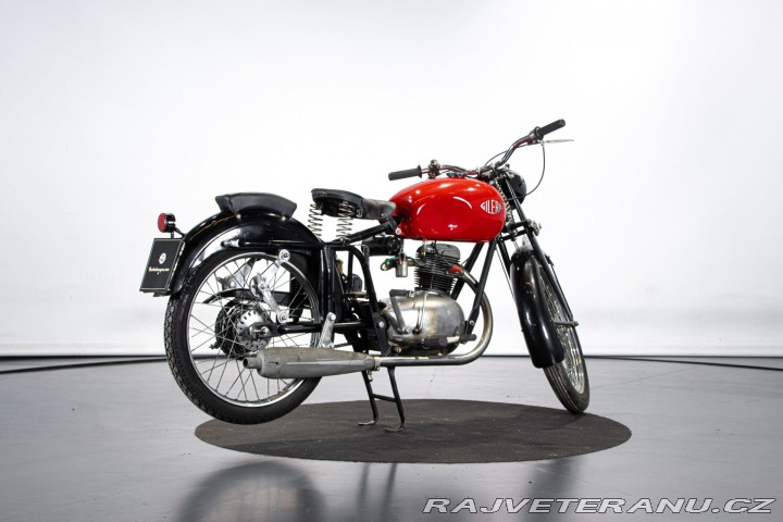 Ostatní značky Ostatní modely Gilera 150 FORCELLA STAMPATA 1951