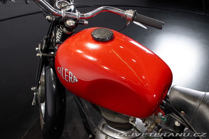 Ostatní značky Ostatní modely Gilera 150 FORCELLA STAMPATA 1951