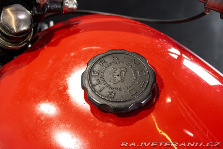 Ostatní značky Ostatní modely Gilera 150 FORCELLA STAMPATA 1951