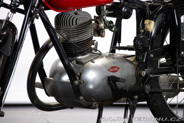 Ostatní značky Ostatní modely Gilera 150 FORCELLA STAMPATA 1951