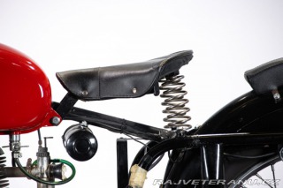 Ostatní značky Ostatní modely Gilera 150 FORCELLA STAMPATA 1951