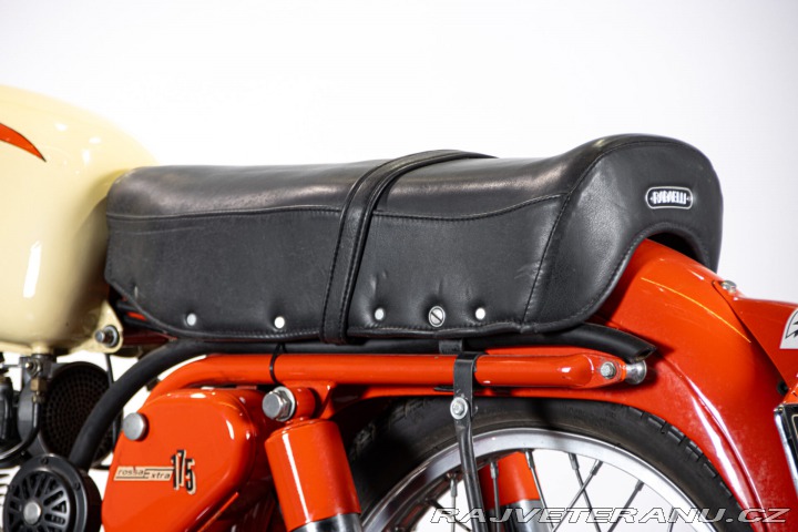 Ostatní značky Ostatní modely Gilera 175 ROSSO EXTRA 1956