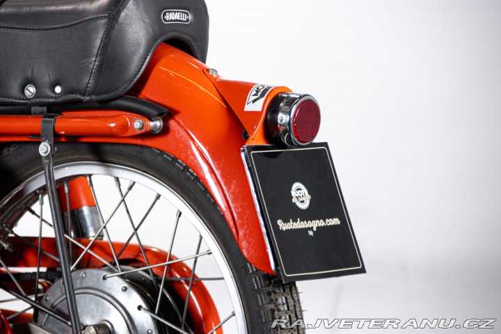 Ostatní značky Ostatní modely Gilera 175 ROSSO EXTRA 1956