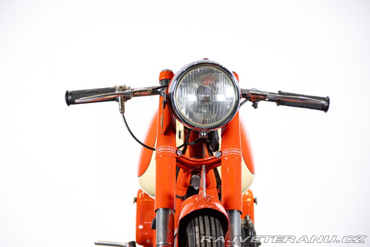 Ostatní značky Ostatní modely Gilera 175 ROSSO EXTRA 1956