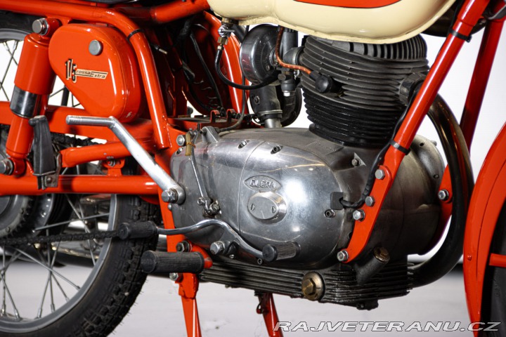 Ostatní značky Ostatní modely Gilera 175 ROSSO EXTRA 1956