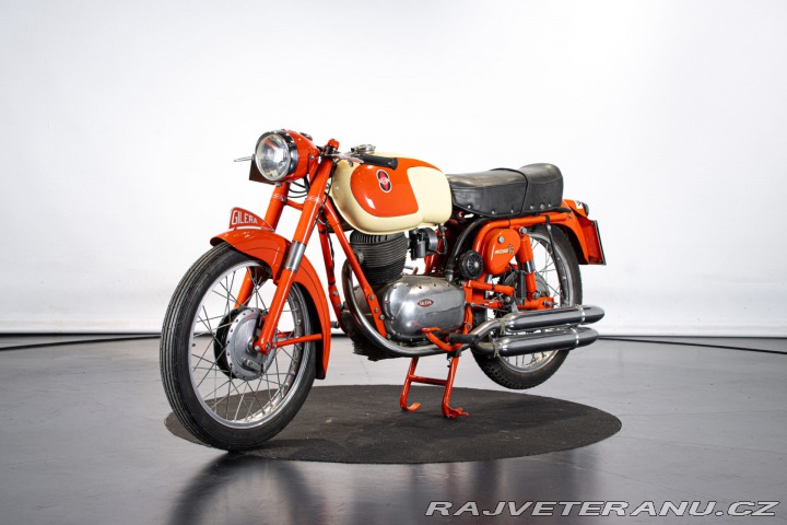 Ostatní značky Ostatní modely Gilera 175 ROSSO EXTRA 1956