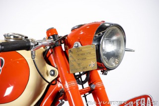 Ostatní značky Ostatní modely Gilera 175 ROSSO EXTRA 1956