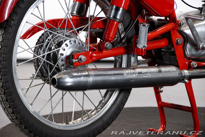 Ostatní značky Ostatní modely Gilera 150 ROSSA SUPER 1956