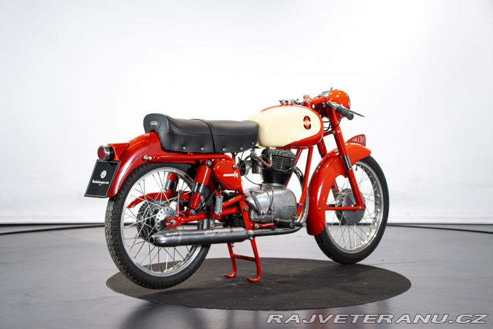 Ostatní značky Ostatní modely Gilera 150 ROSSA SUPER 1956