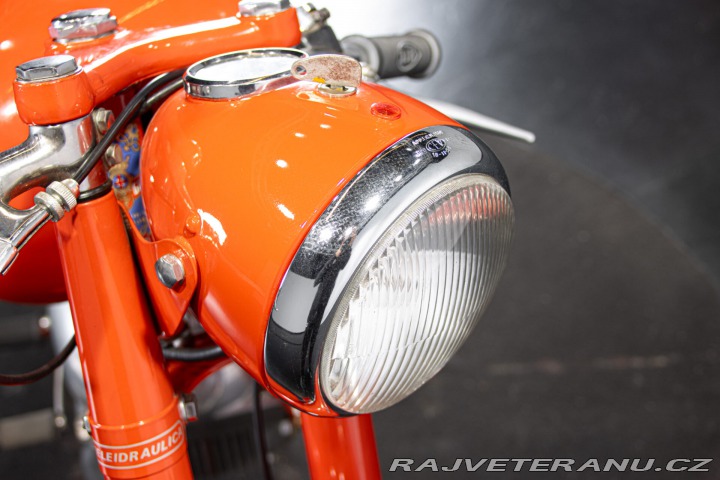 Ostatní značky Ostatní modely Gilera 150 ROSSA SUPER 1956