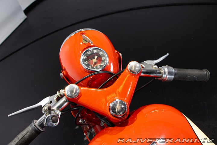 Ostatní značky Ostatní modely Gilera 150 ROSSA SUPER 1956
