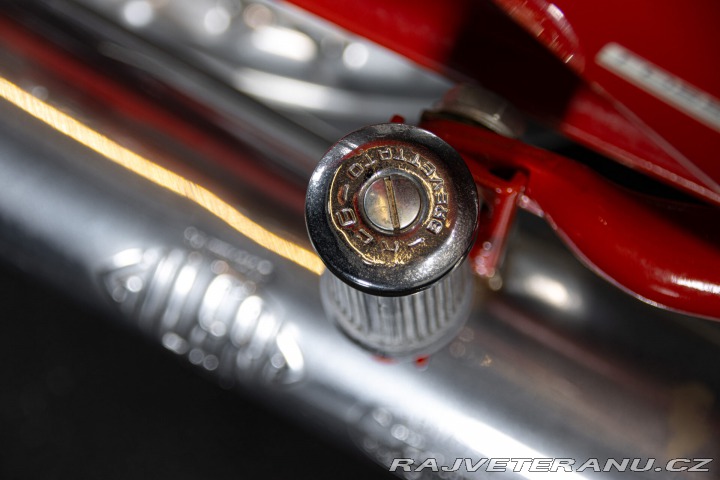 Ostatní značky Ostatní modely Gilera 150 ROSSA SUPER 1956