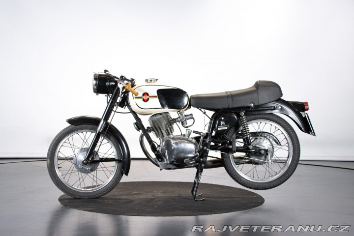 Ostatní značky Ostatní modely Gilera 124 6 GIORNI SPECIAL 1962