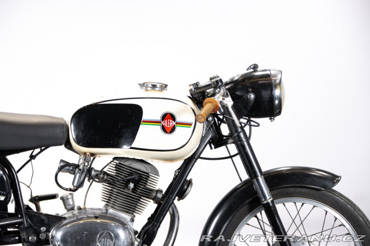 Ostatní značky Ostatní modely Gilera 124 6 GIORNI SPECIAL 1962