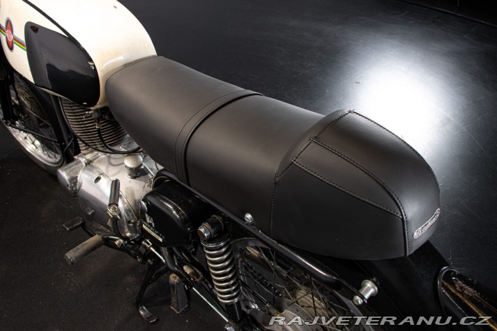 Ostatní značky Ostatní modely Gilera 124 6 GIORNI SPECIAL 1962