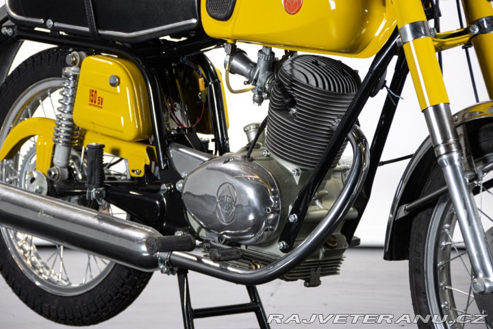 Ostatní značky Ostatní modely Gilera 150 5V AUTOSTRADA 1971