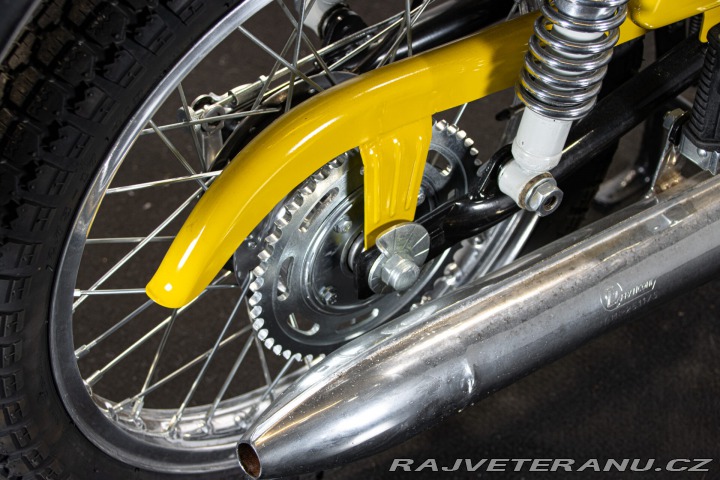 Ostatní značky Ostatní modely Gilera 150 5V AUTOSTRADA 1971