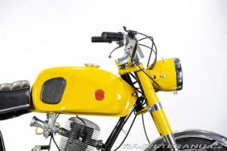 Ostatní značky Ostatní modely Gilera 150 5V AUTOSTRADA 1971
