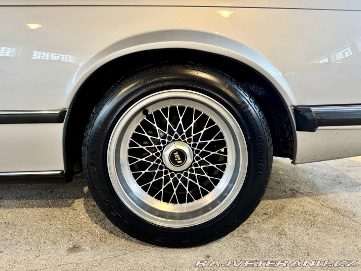 BMW 6 E24 635 CSi 1982