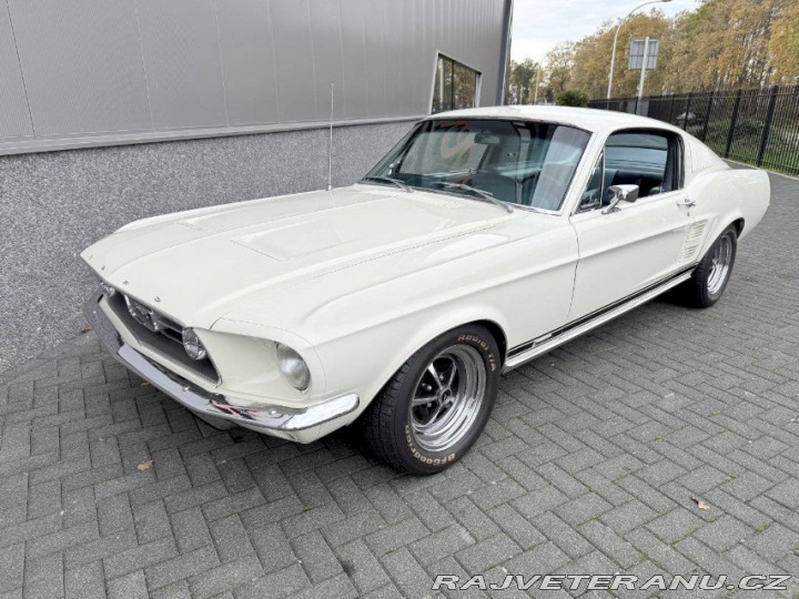 Ford Mustang Fastback S-Code 1967
