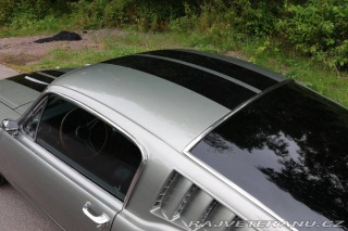 Ford Mustang Fastback Restomod 1965