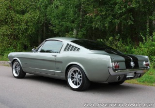 Ford Mustang Fastback Restomod 1965
