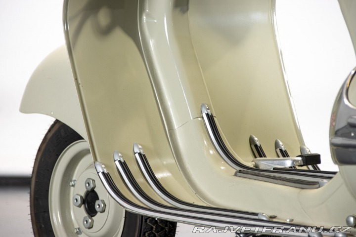 Piaggio Vespa 150 STRUZZO 1955