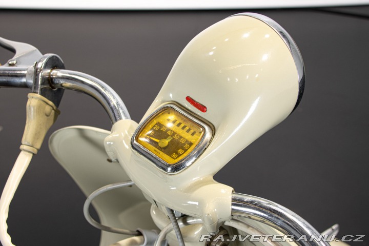 Piaggio Vespa 150 STRUZZO 1955