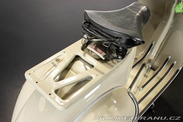 Piaggio Vespa 150 STRUZZO 1955