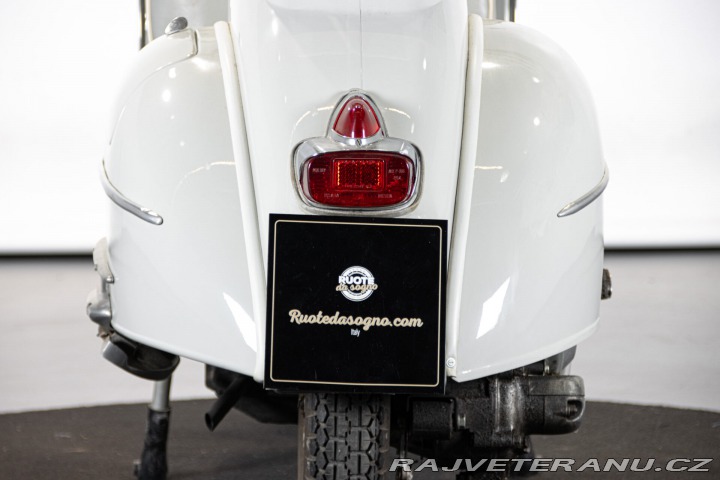 Piaggio Vespa 125 VNB5T 1959