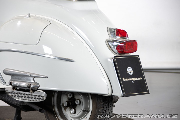 Piaggio Vespa 125 VNB5T 1959