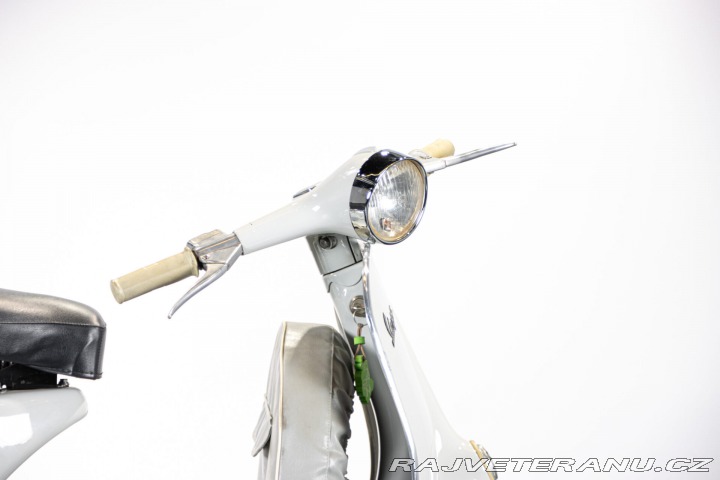 Piaggio Vespa 125 VNB5T 1959
