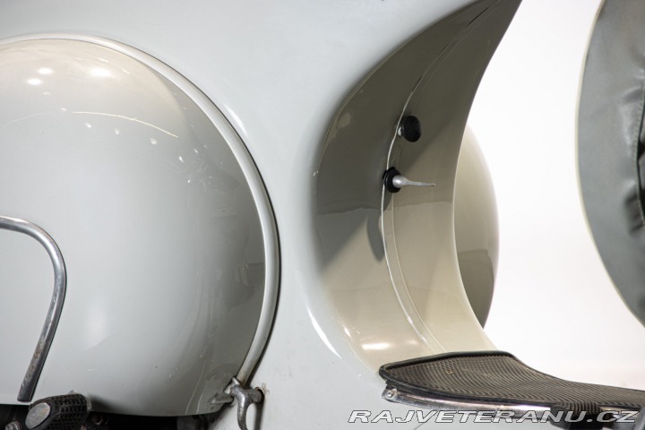 Piaggio Vespa 125 VNB5T 1959