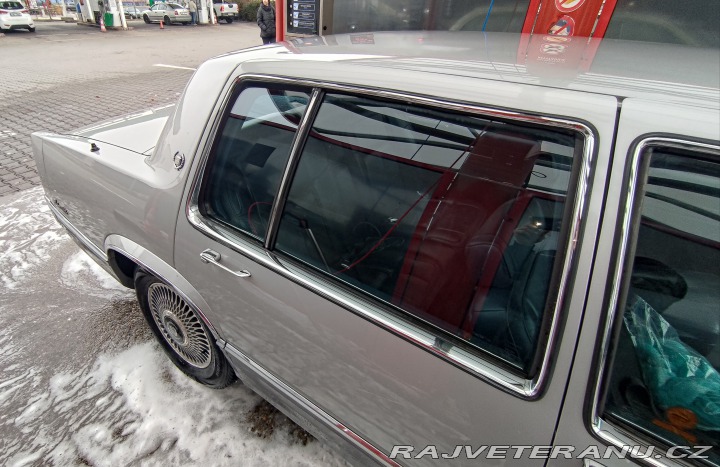 Cadillac DeVille  1990