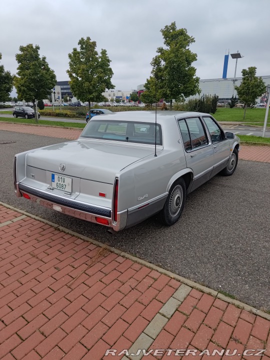 Cadillac DeVille  1990