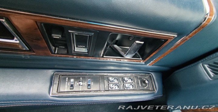 Cadillac DeVille  1990