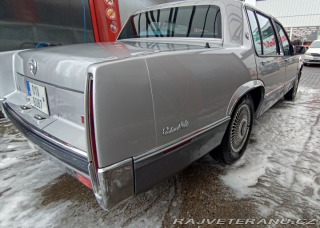 Cadillac DeVille  1990