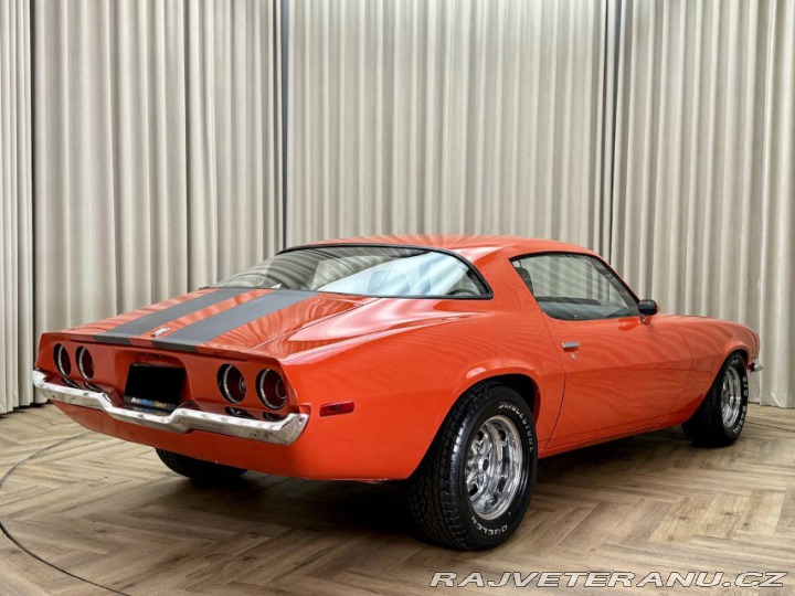 Chevrolet Camaro  1975