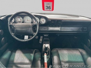 Porsche 911 Carrera 2 1992
