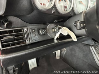 Porsche 911 Carrera 2 1992